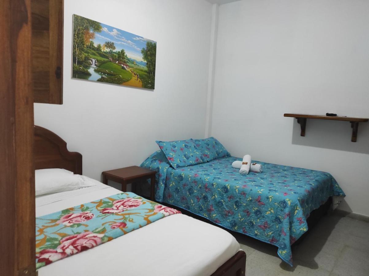 Hotel Barajas 하르딘 외부 사진